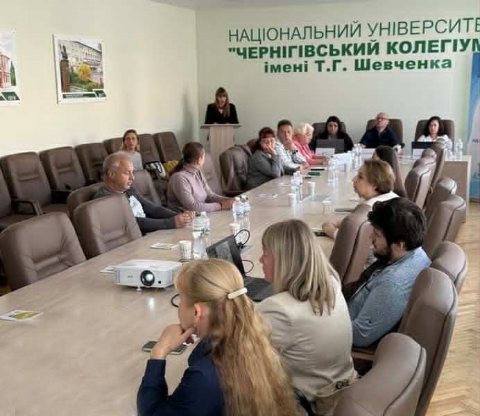 Фотографія під час пресконференції
