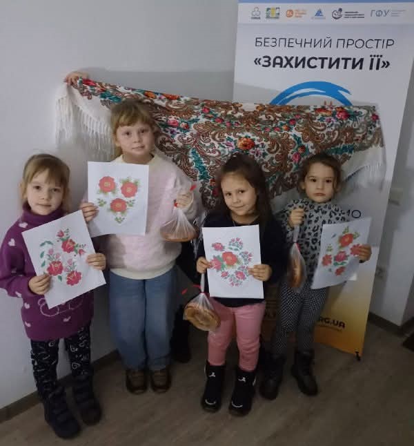 Фотографія учасники грудневих вечорниць "по-просторівськи"