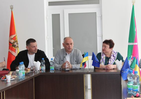 Фотографія під час зустрічі 3 квітня 2026 року