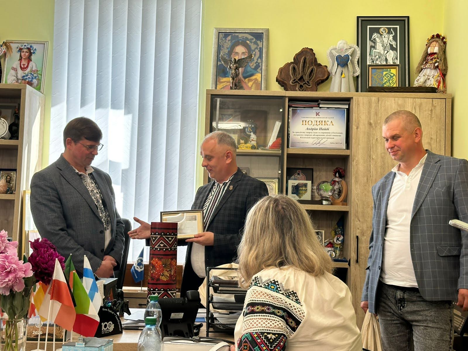 Фотографія Представники Менської делегації в Тлумачі